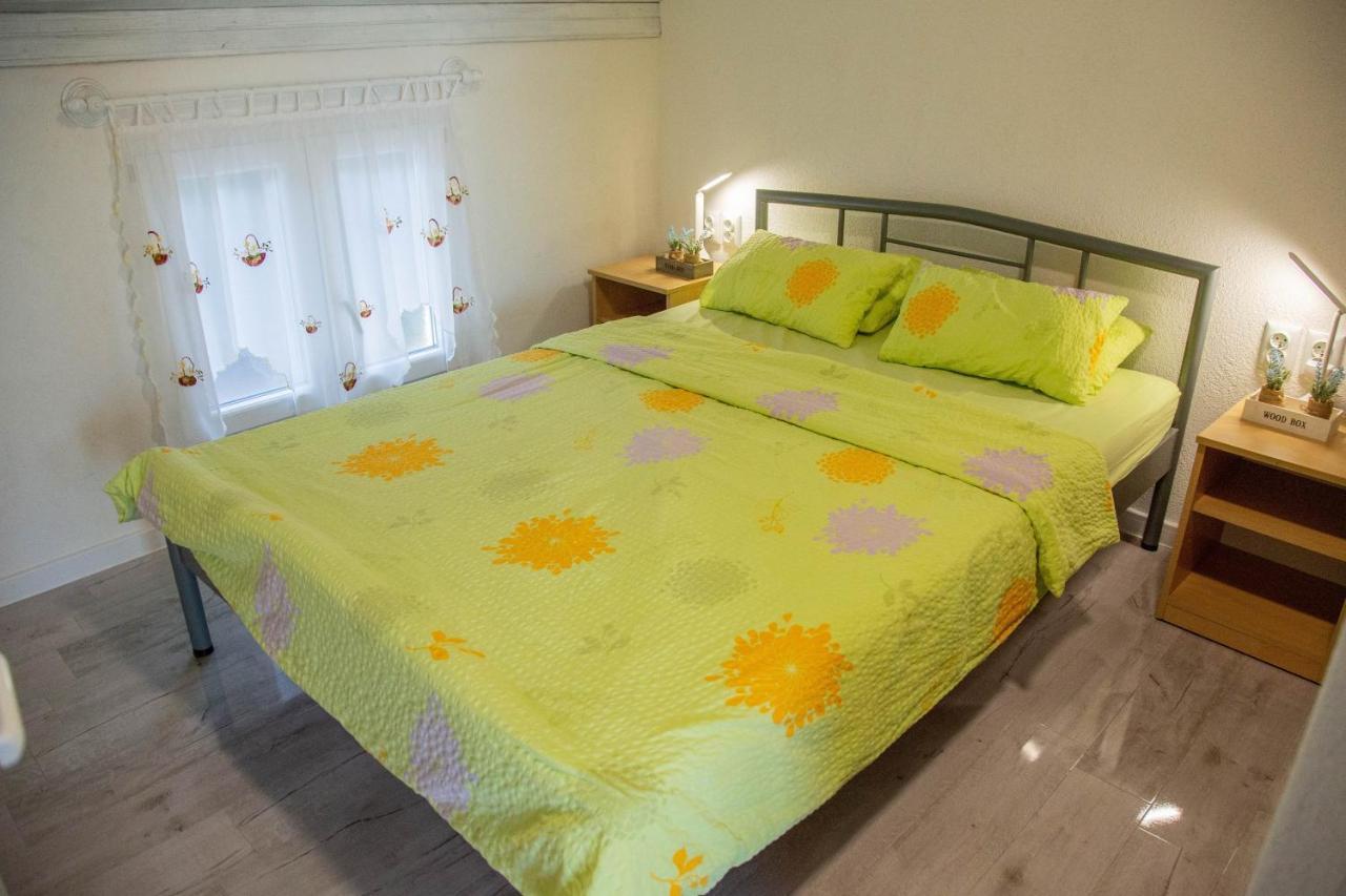 Apartments By The Sea Milna, Vis - 8895 卢卡瓦克 外观 照片