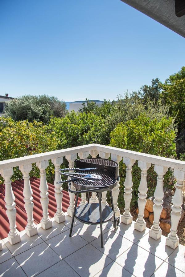 Apartments By The Sea Milna, Vis - 8895 卢卡瓦克 外观 照片