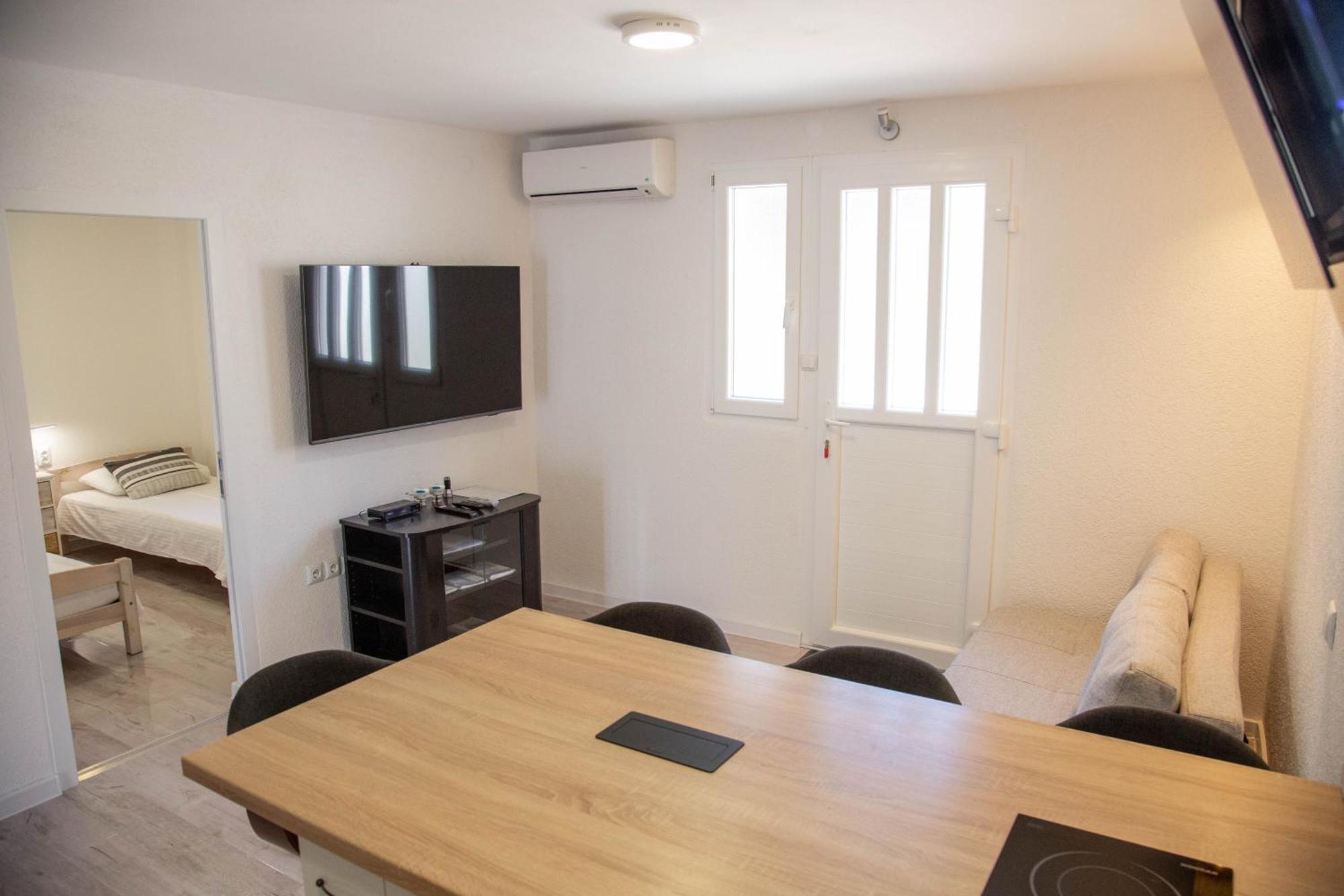 Apartments By The Sea Milna, Vis - 8895 卢卡瓦克 客房 照片