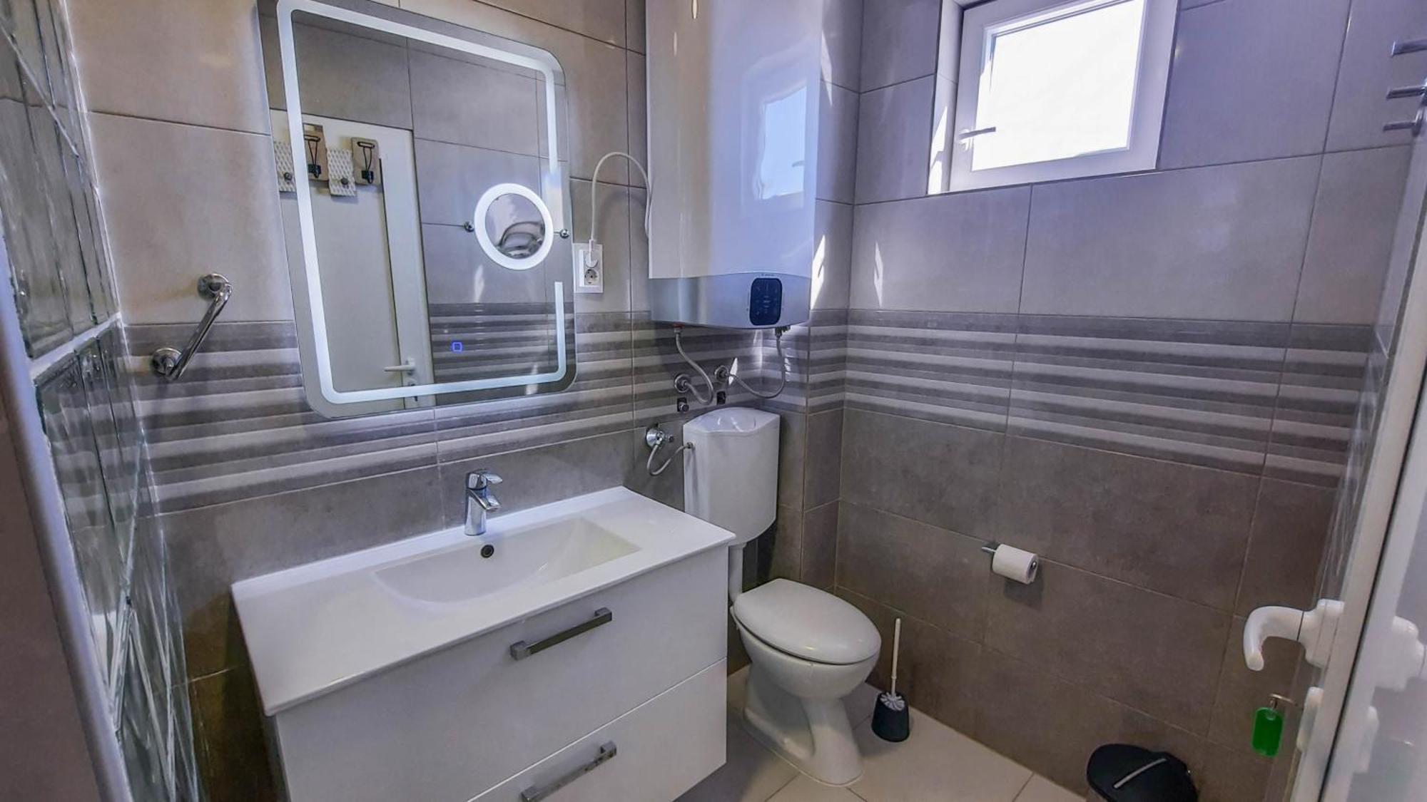 Apartments By The Sea Milna, Vis - 8895 卢卡瓦克 客房 照片